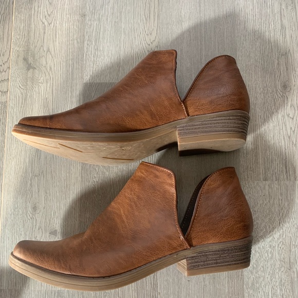 Seven 7 Brand Bandera Booties Ankle Boots  Size 9.5 EUC Brown - Picture 6 of 9